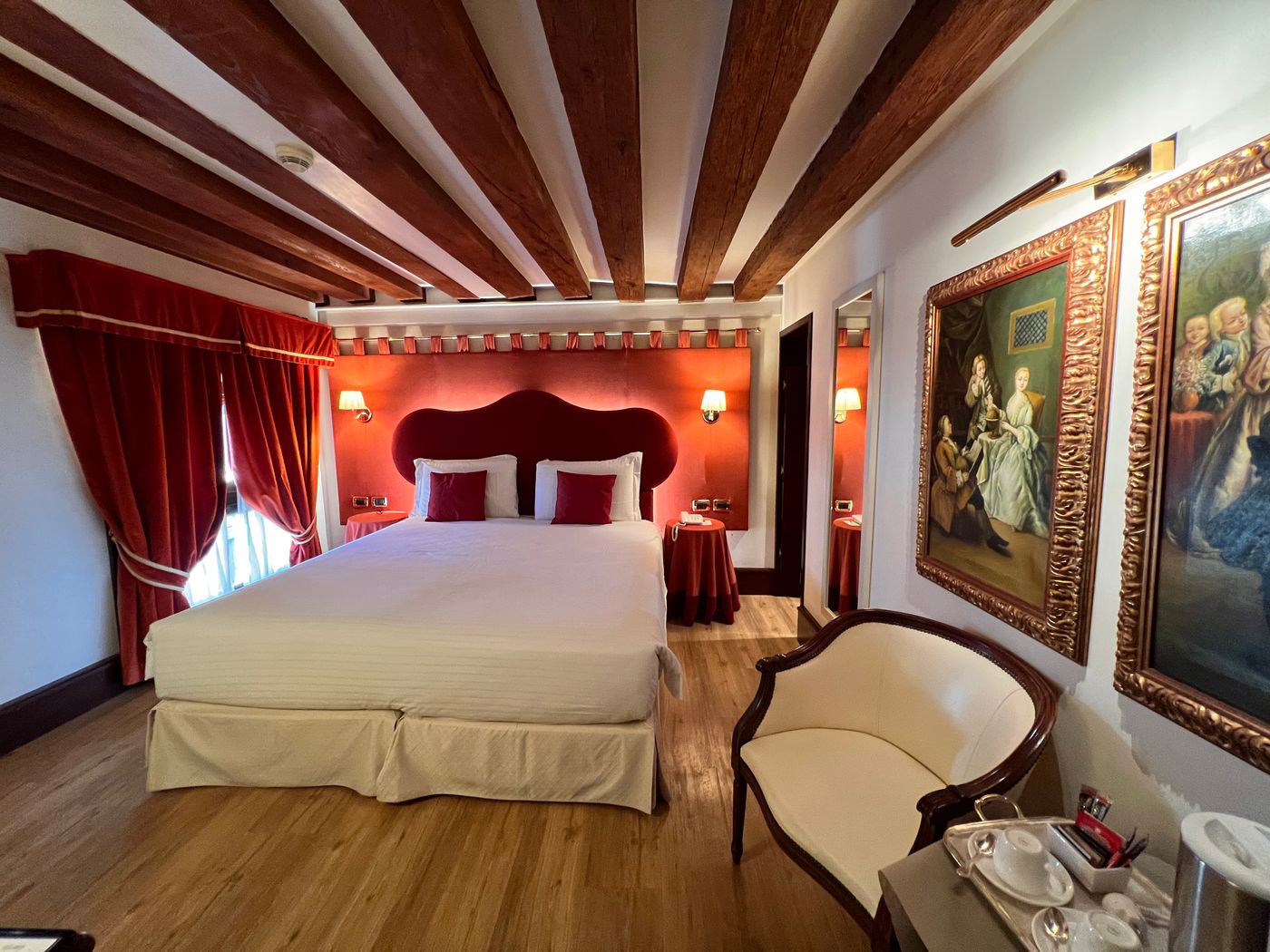 Ruzzini-Palace-Room-34