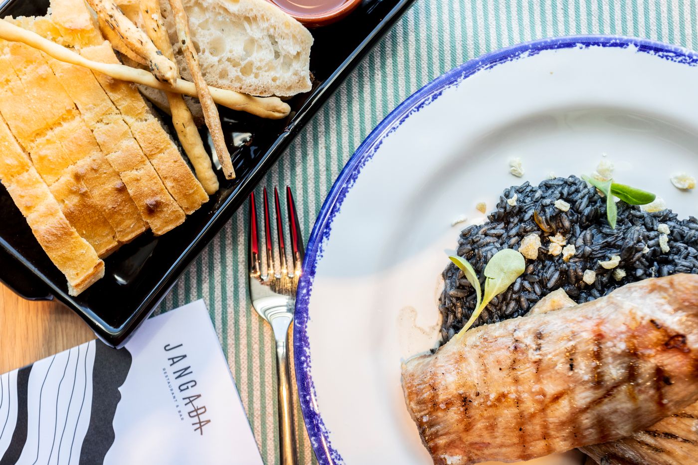 You-and-the-sea-Restaurant-22