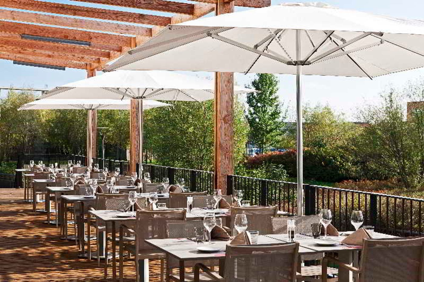 DoubleTree by Hilton Lyon Eurexpo - France - Saint Priest - Terrace - 1