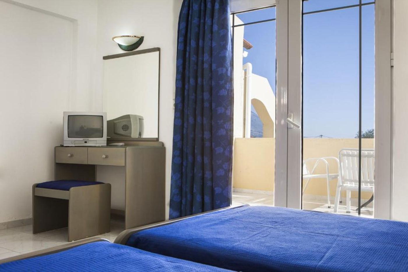 Pegasus-Studio-Room-24