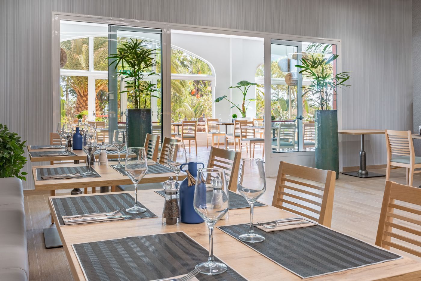 Elba-Sara-Beach---Golf-Resort-Restaurant-35