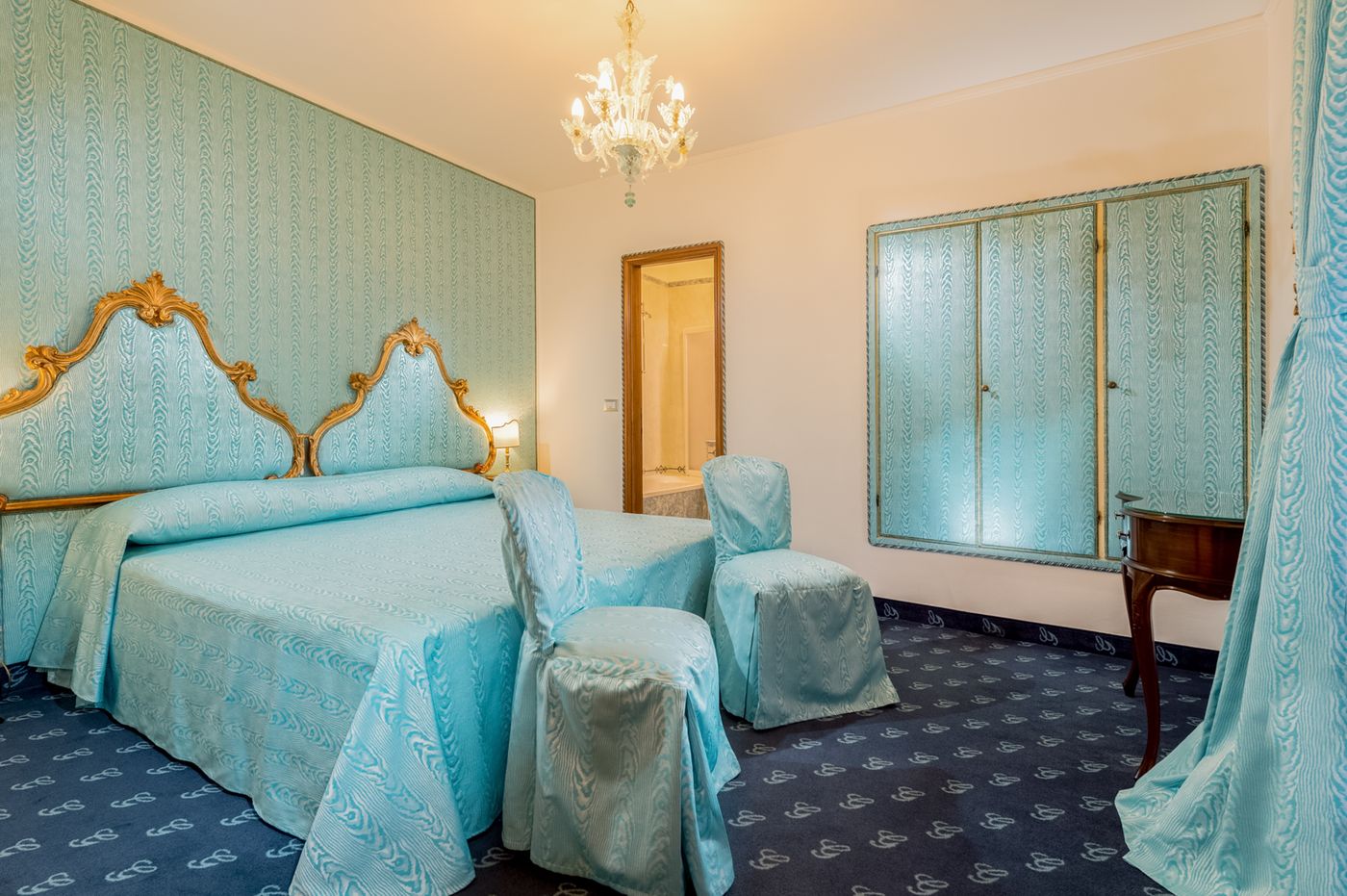 Giorgione-Hotel-Room-16