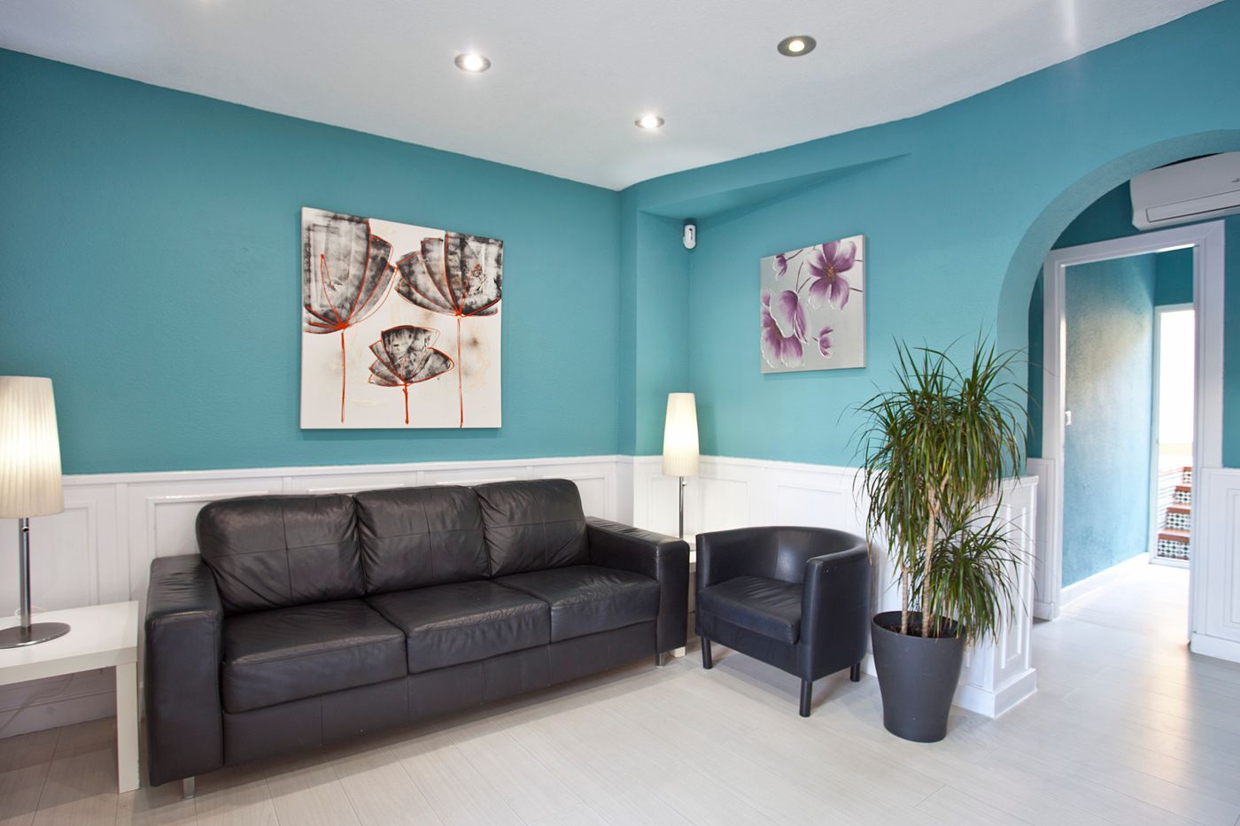 Ecuador-Park-Lobby-62