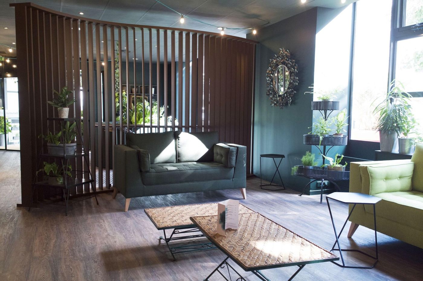 Ibis-Bastille-Opera-Lobby-16