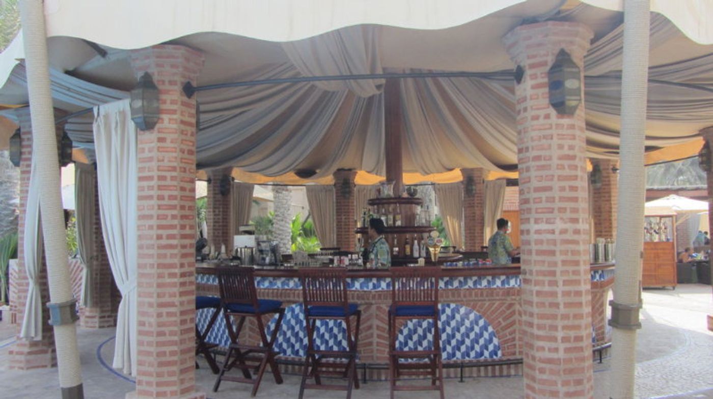 Jumeirah-Dar-Al-Masyaf-Bar-22