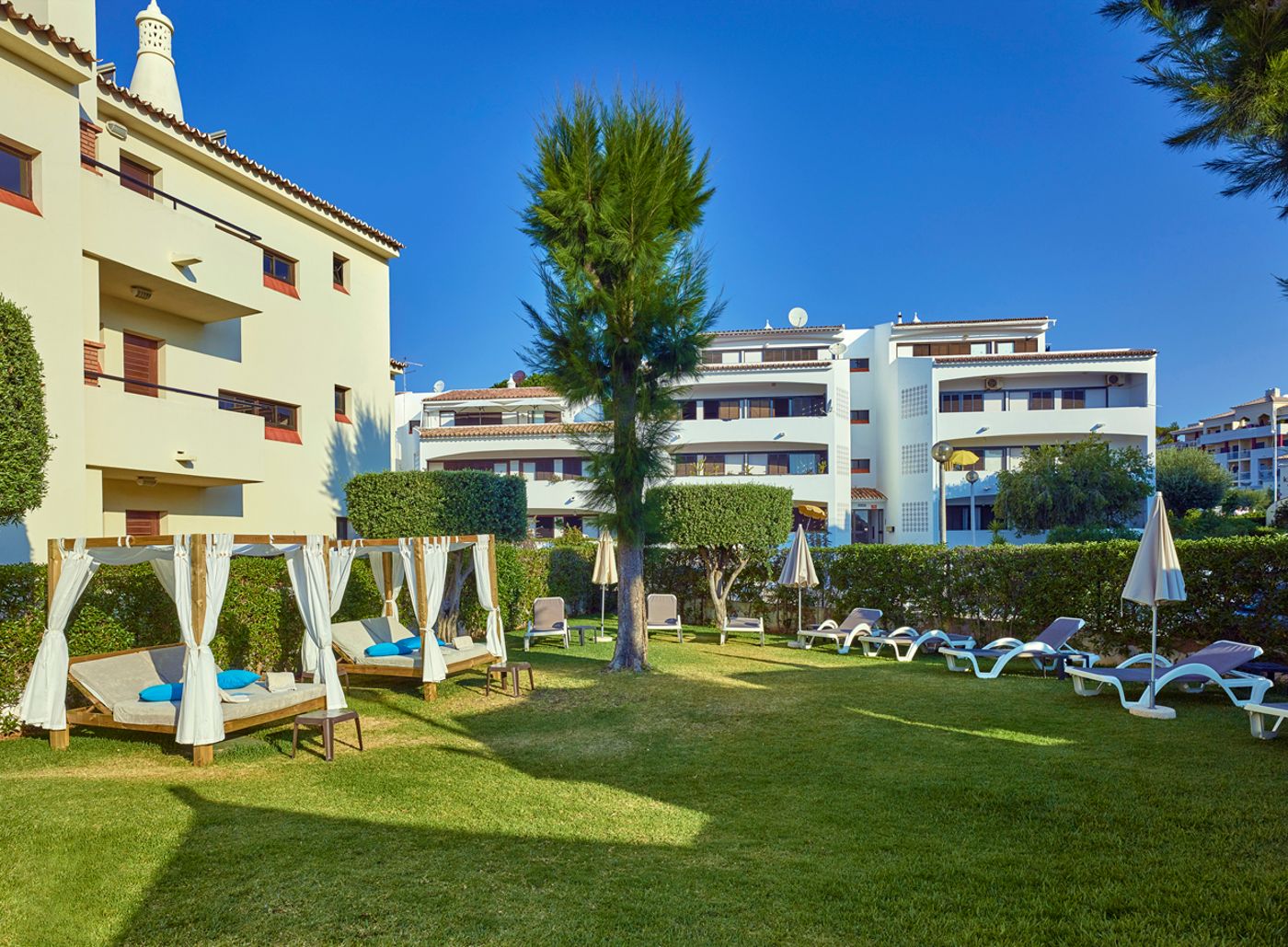 Oceanus Aparthotel