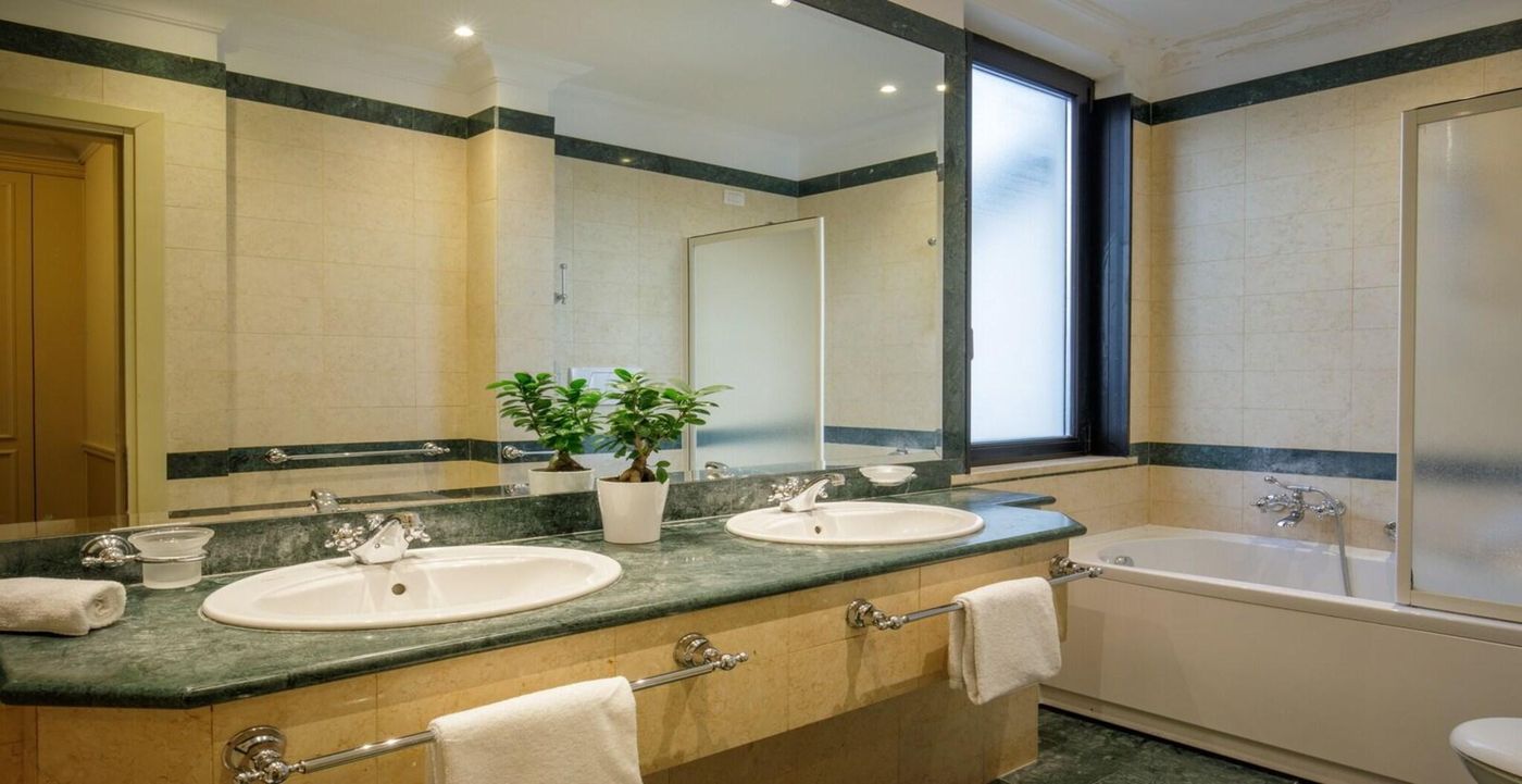 Hotel-Donna-Laura-Palace-Room-20