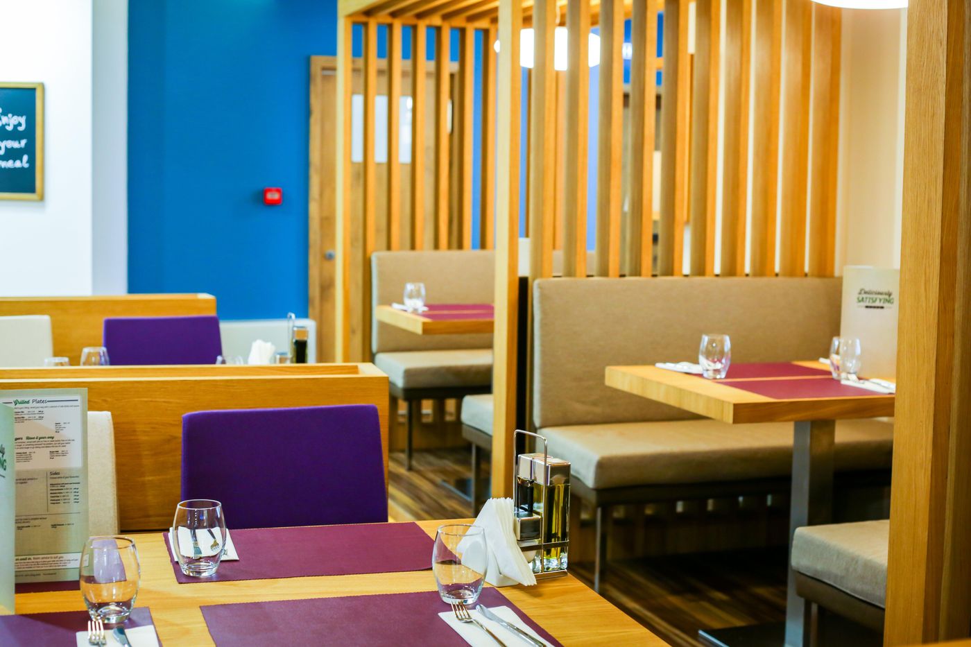 Holiday-Inn-Plovdiv-Restaurant-54