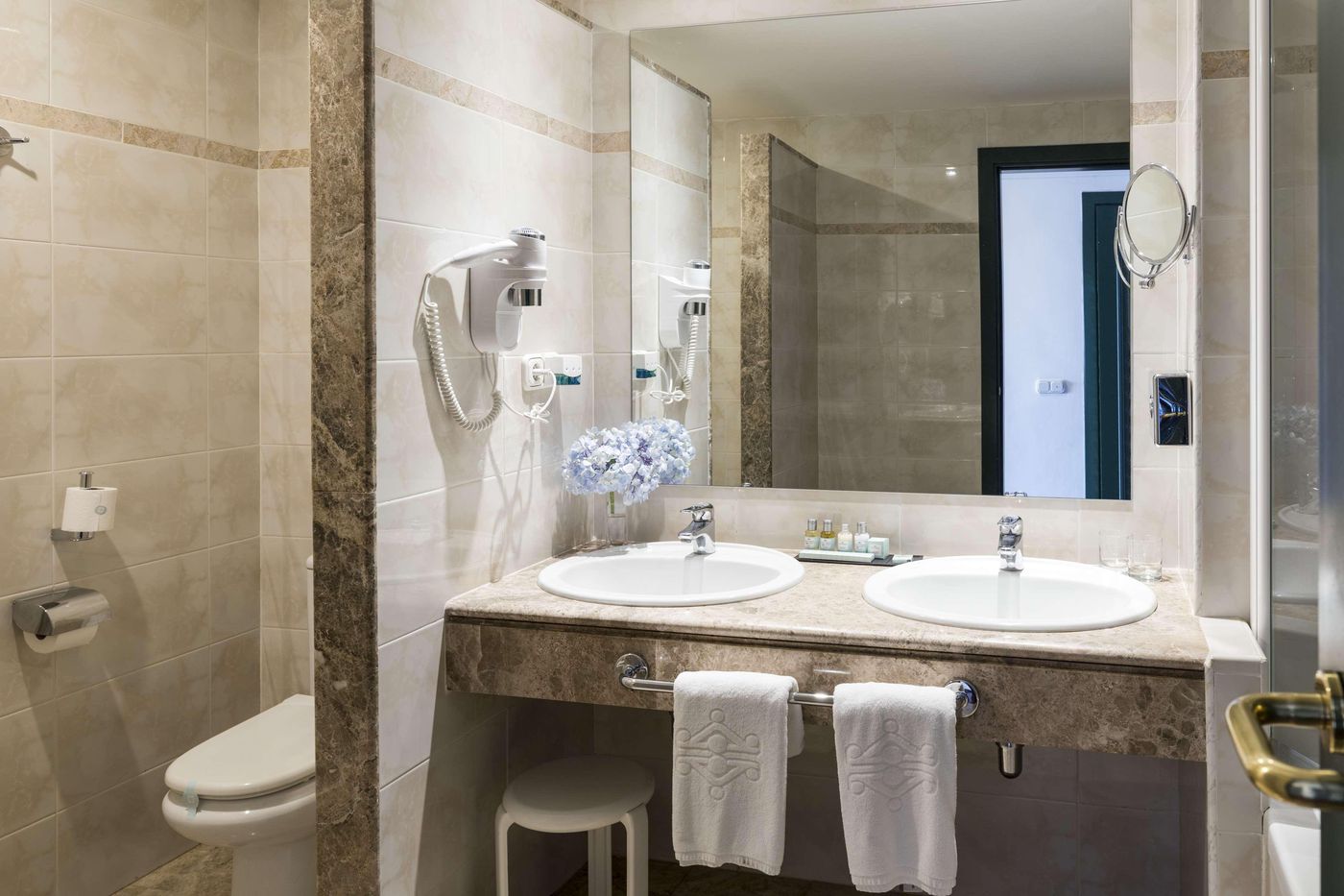 Parador-de-la-Palma-Room-52