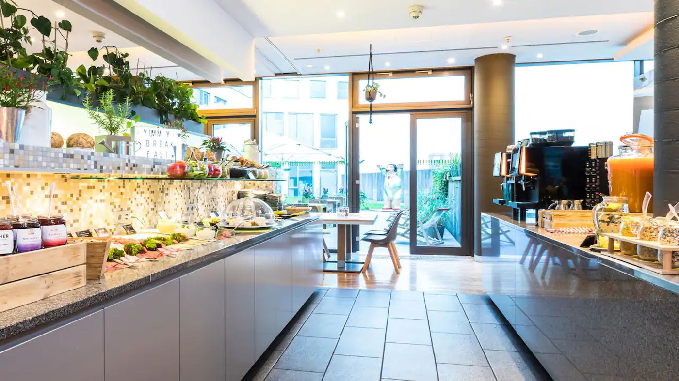 Lindner Hotel Berlin Ku'damm, part of JdV by Hyatt - Germany - BERLIN - Restaurant - 3