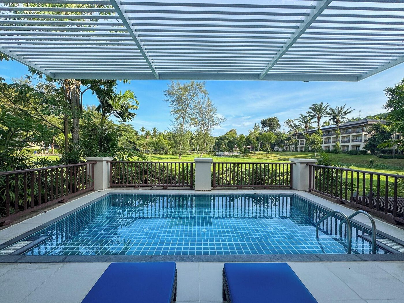 Dusit-Thani-Krabi-Beach-Resort-Room-1