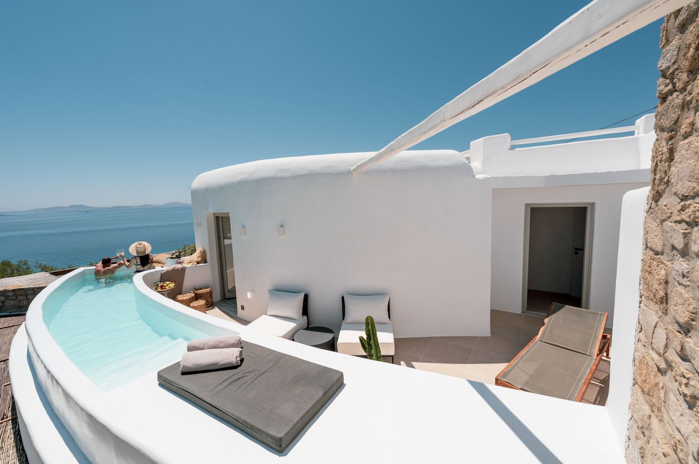 Rocabella-Mykonos-Art-Room-6