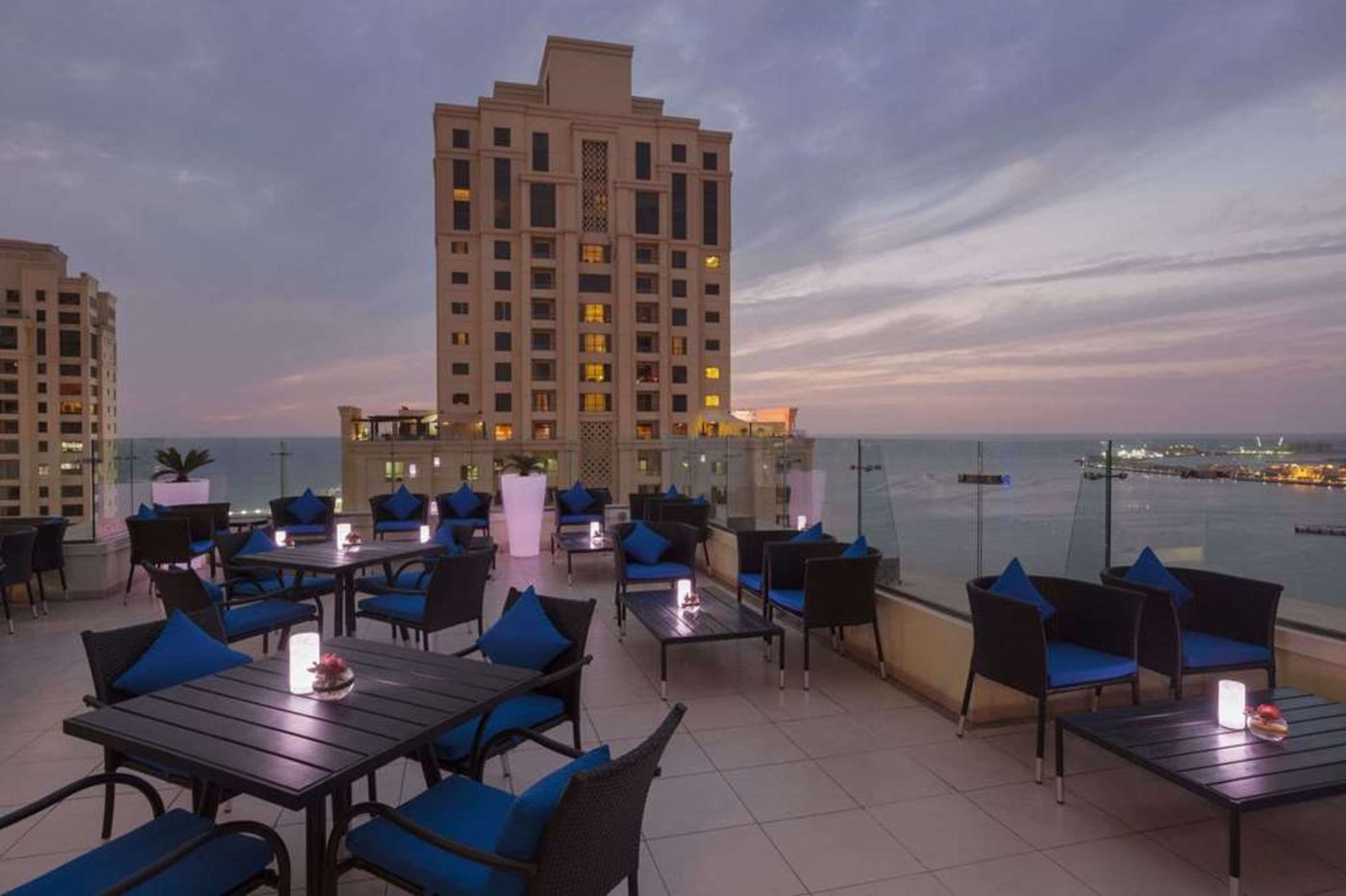 Delta-Hotels-by-Marriott-Jumeirah-Beach-Terrace-6