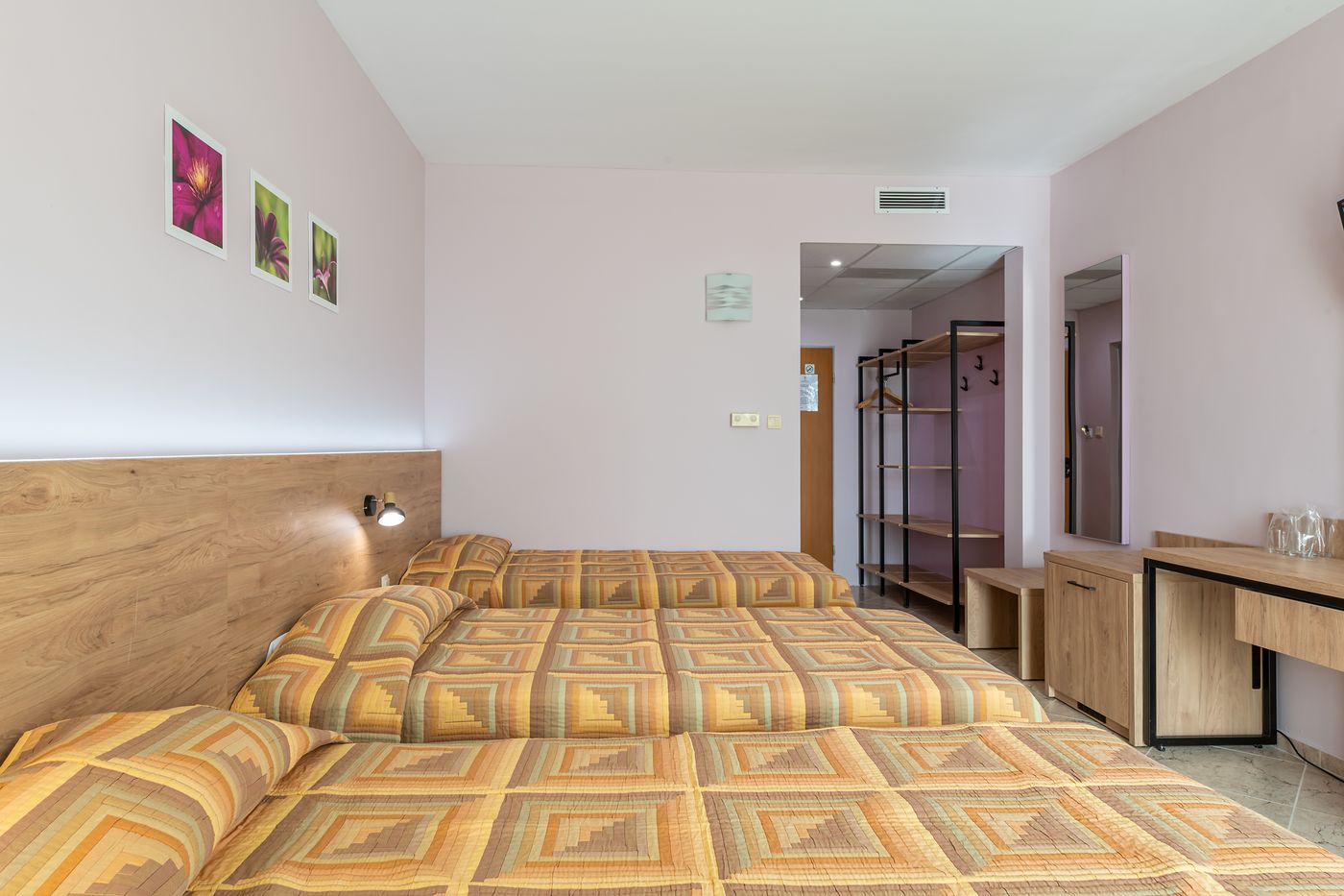 Ivana-Palace-Hotel-Room-22