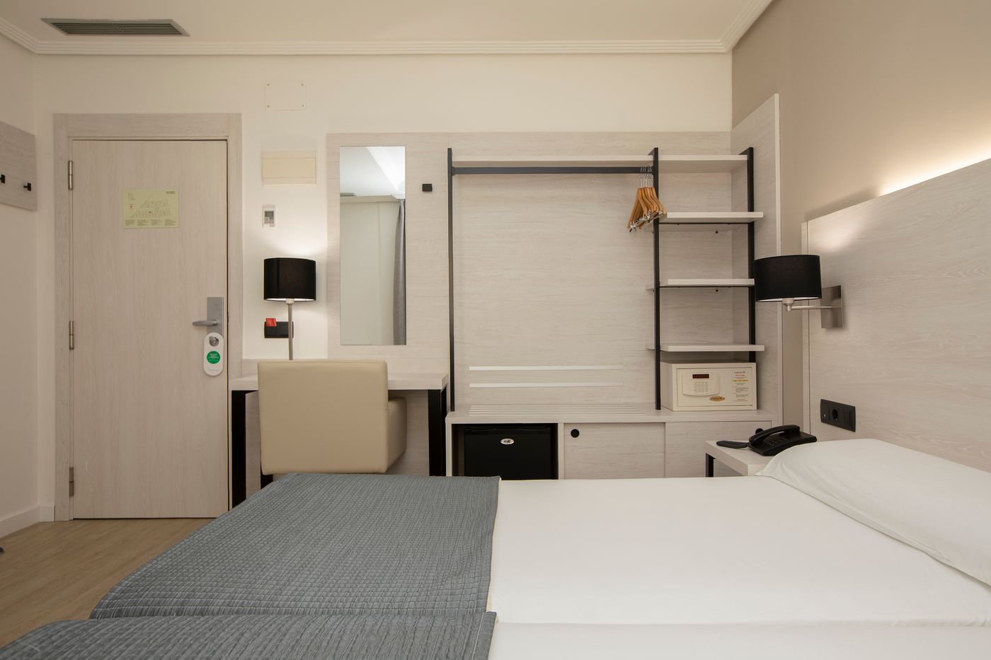 Porcel-Ganivet-Room-26