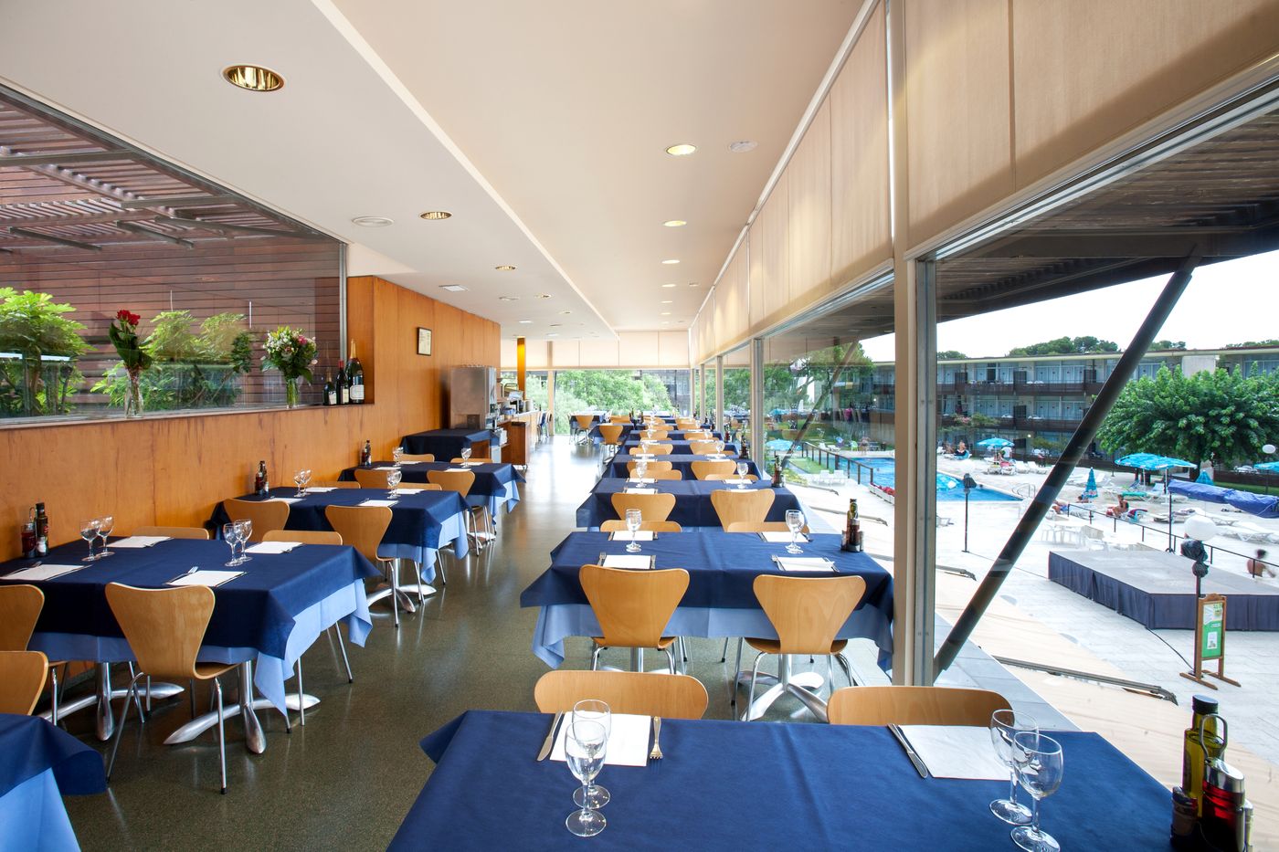 Comtat-Sant-Jordi-Aparthotel-Restaurant-57