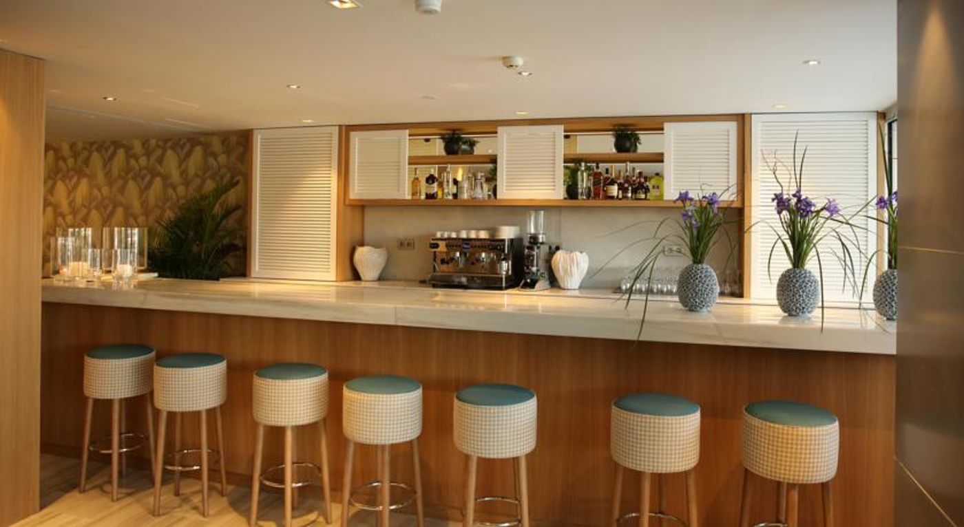 Santa Monica Suites Hotel