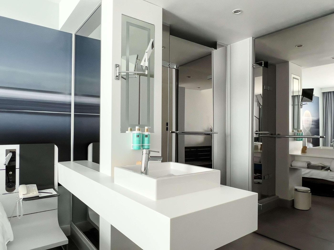 Novotel-Paris-Centre-Gare-Montparnasse-Room-47