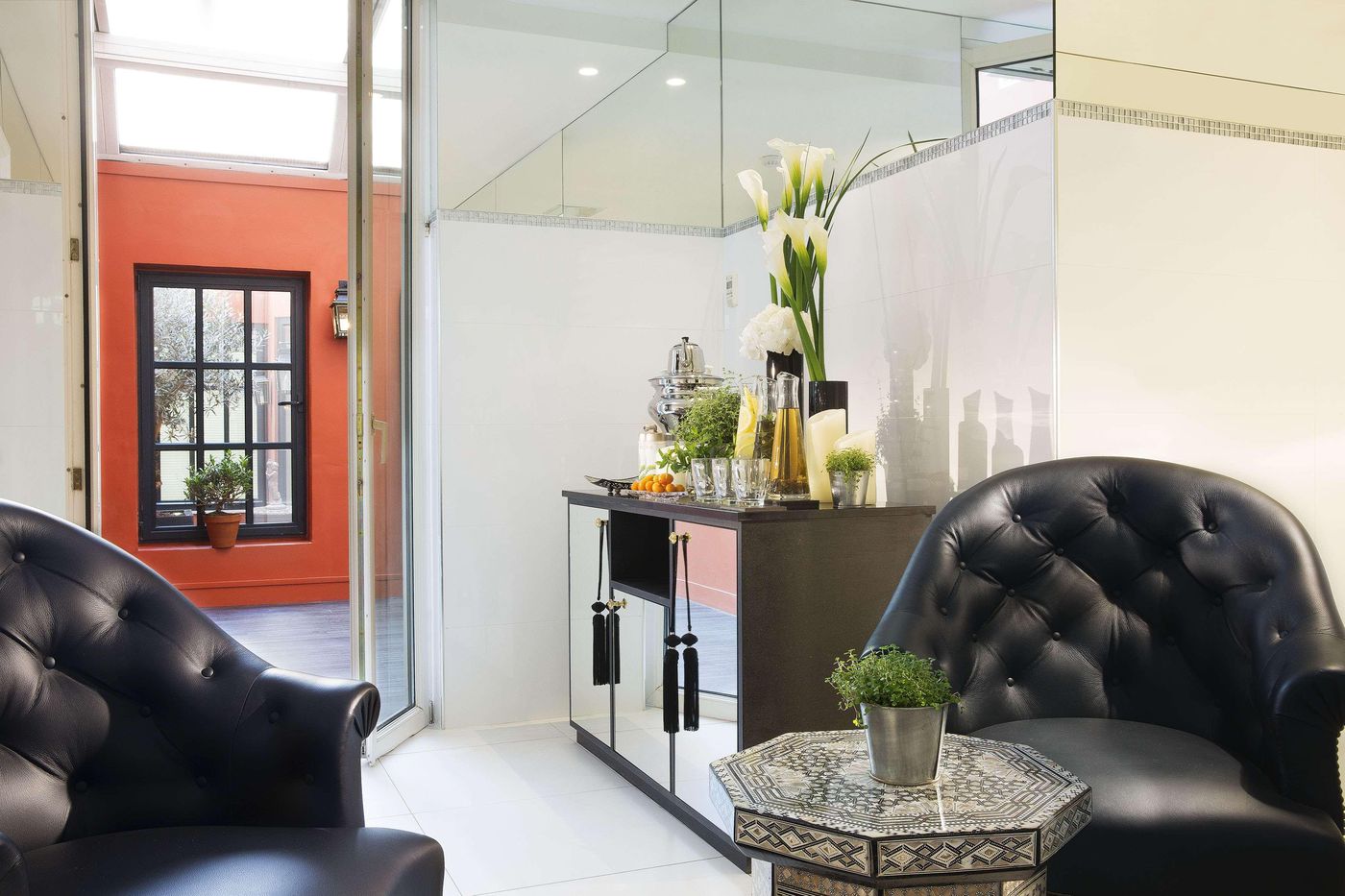 Hotel-Le-Belmont-Paris-Room-2