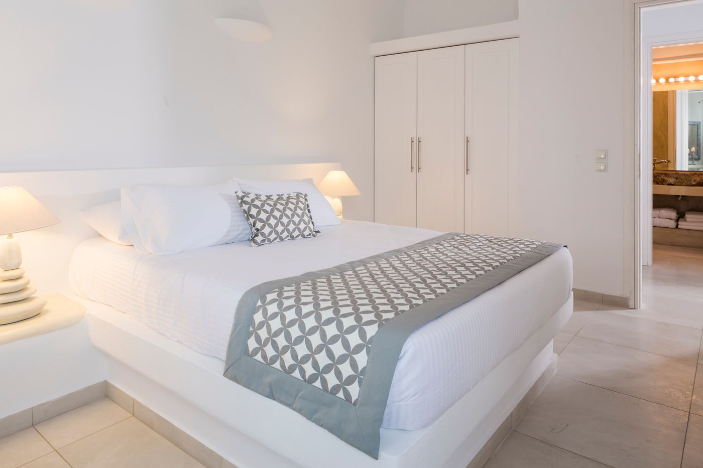 Amber-Light-Villas-Room-12