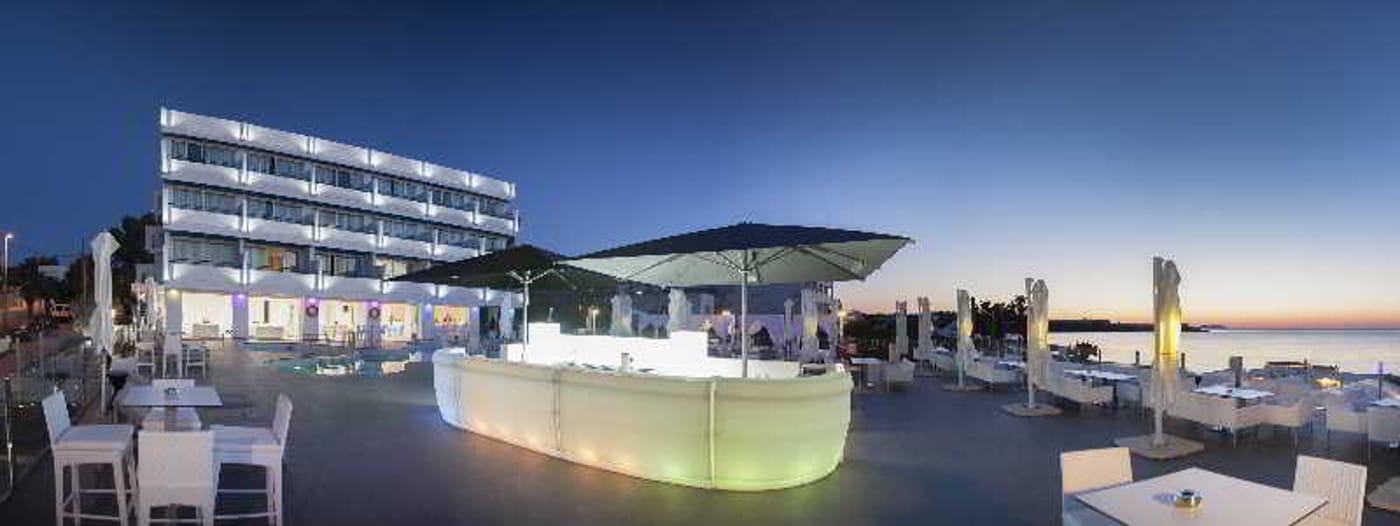 Hotel-Apartamentos-Marina-Playa-General-view-5