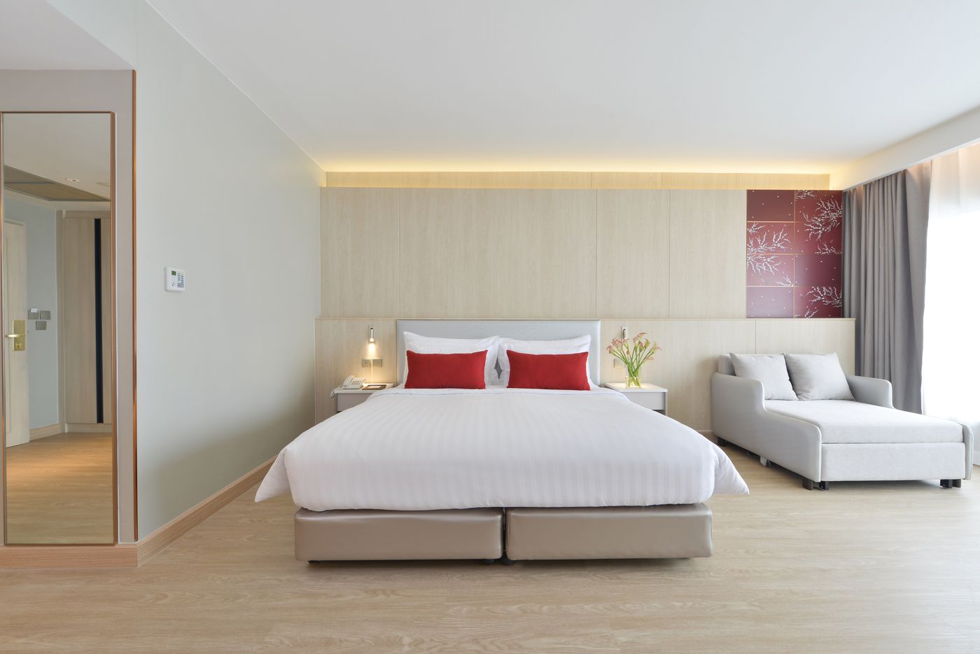 Centre-Point-Plus-Hotel-Pratunam-Room-27