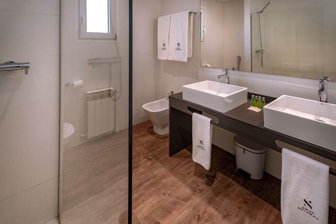 Apartamentos Playa De Castelldefels-Spain-Castelldefels-Room-7