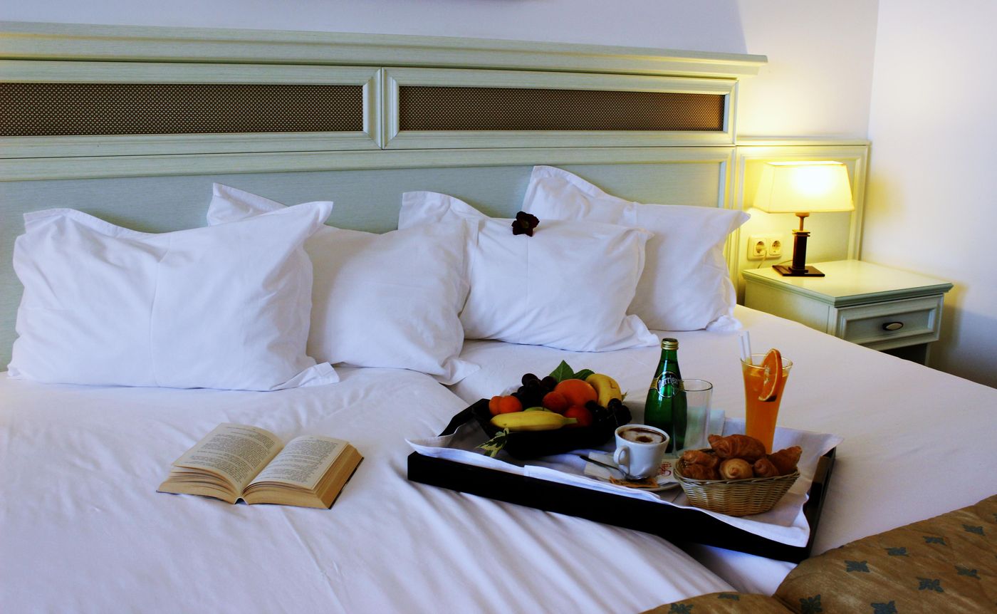 Royal-Palace-Helena-Park-Room-20