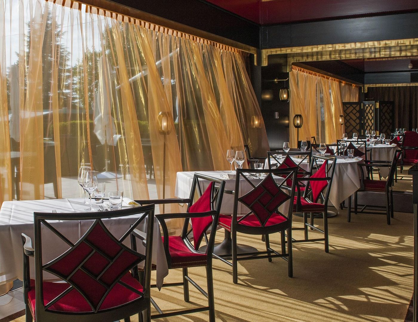 La-Reserve-Geneve---Hotel-Spa-and-Villa-Restaurant-21