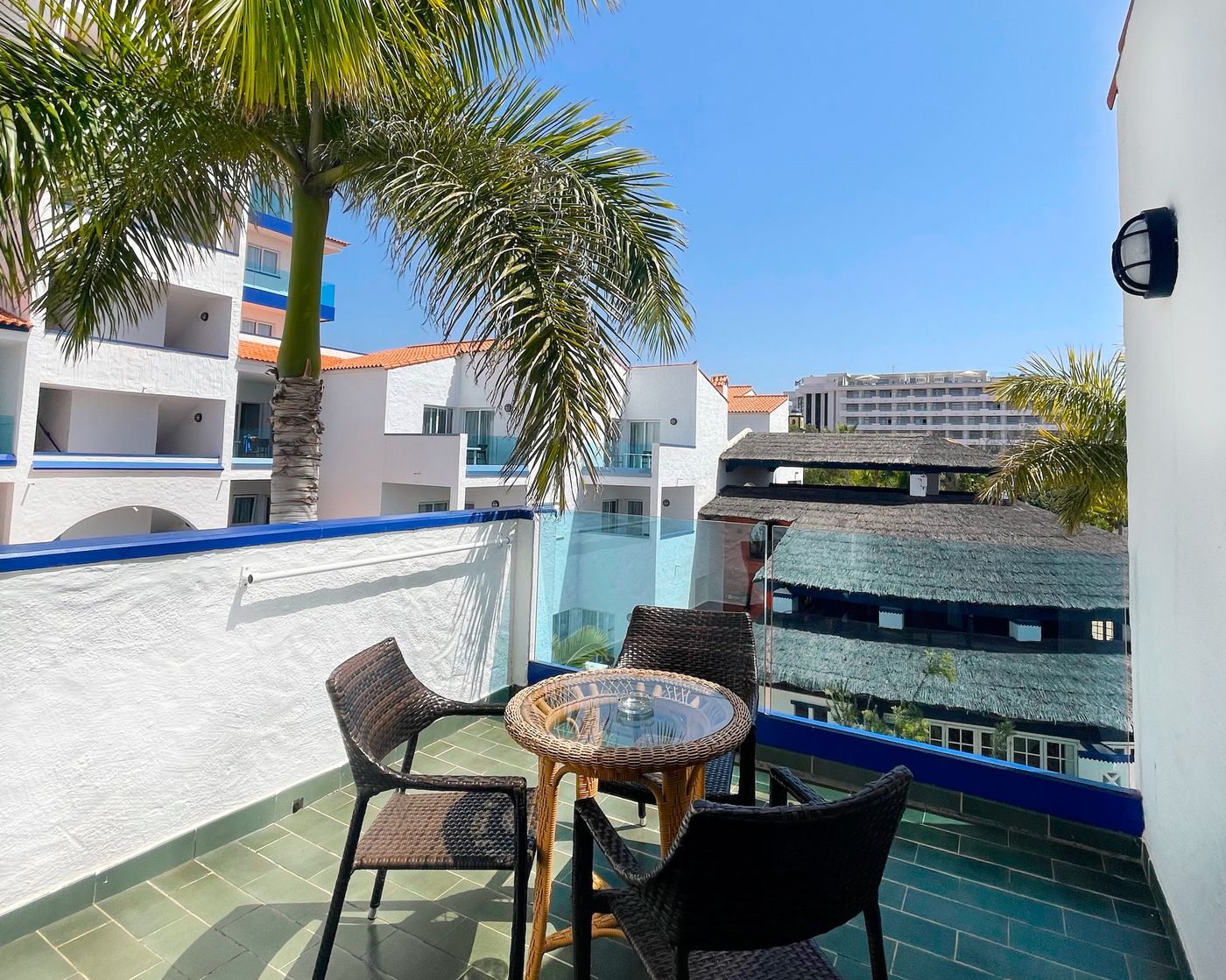 Park-Club-Europe-Room-68