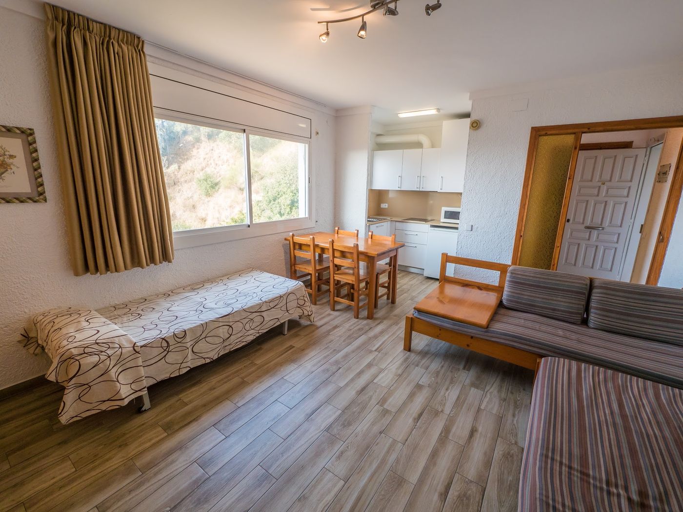 Apartaments AR Muntanya Mar