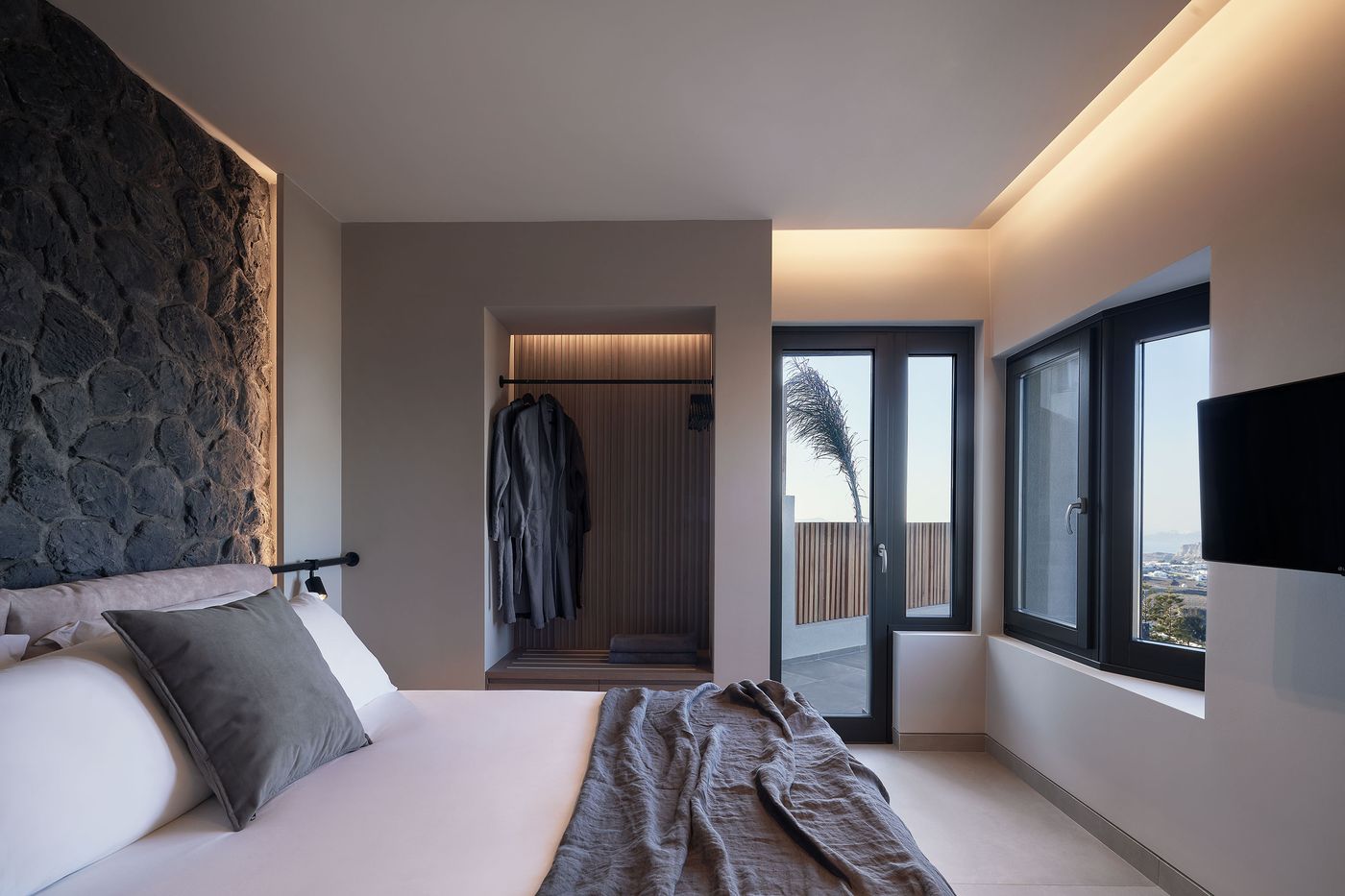 Apikia-Santorini-Room-44