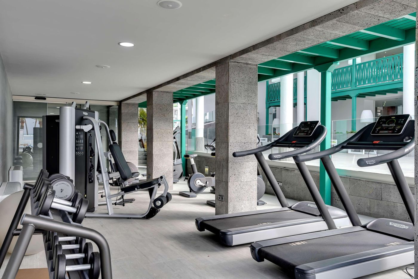 Barcelo-Teguise-Beach-Sports-and-Entertainment-79