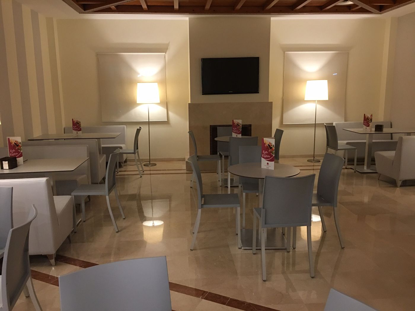 Alboran-Algeciras-Bar-27