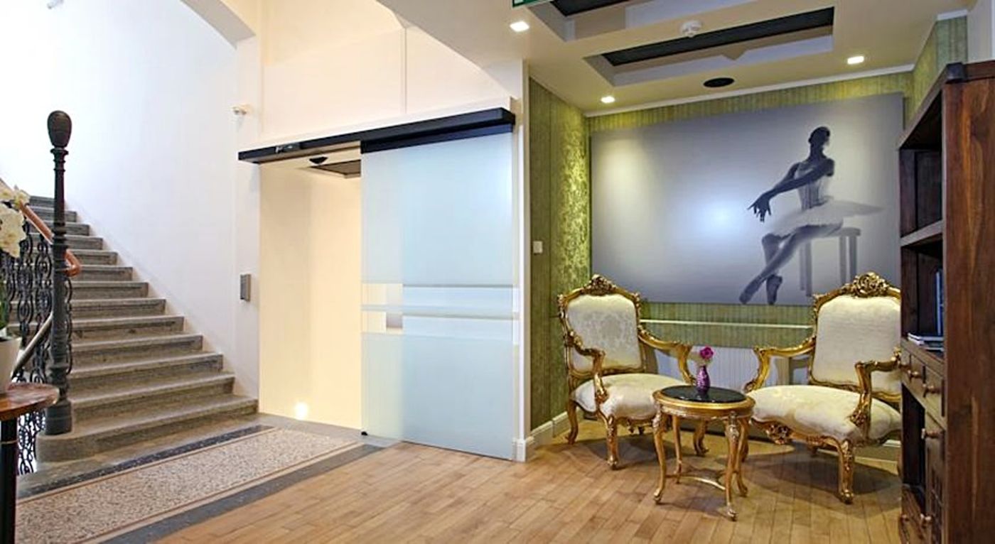 La Ballerina-Czech Republic-PRAGUE-General view-9