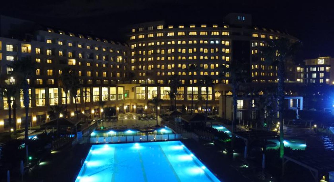 Fame-Residence-Lara---SPA-Pool-11