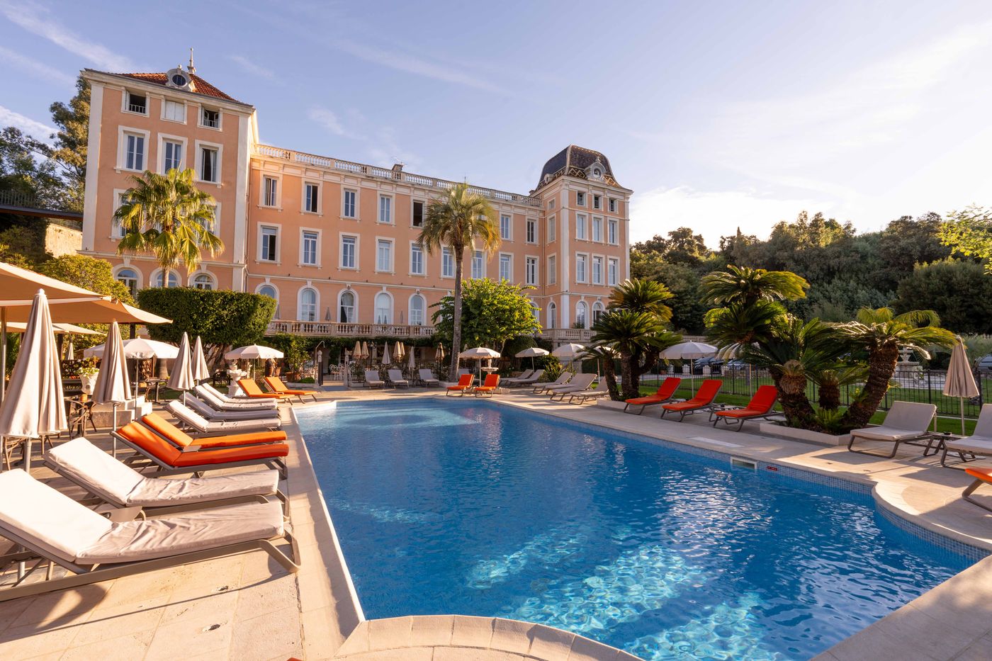 Hotel-L-Orangeraie-Pool-3