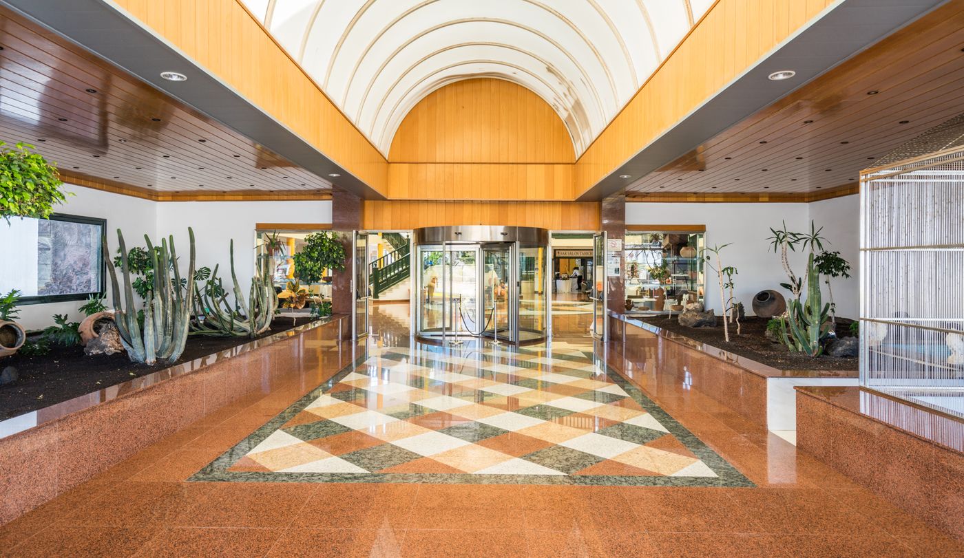 BLUESEA Costa Bastián