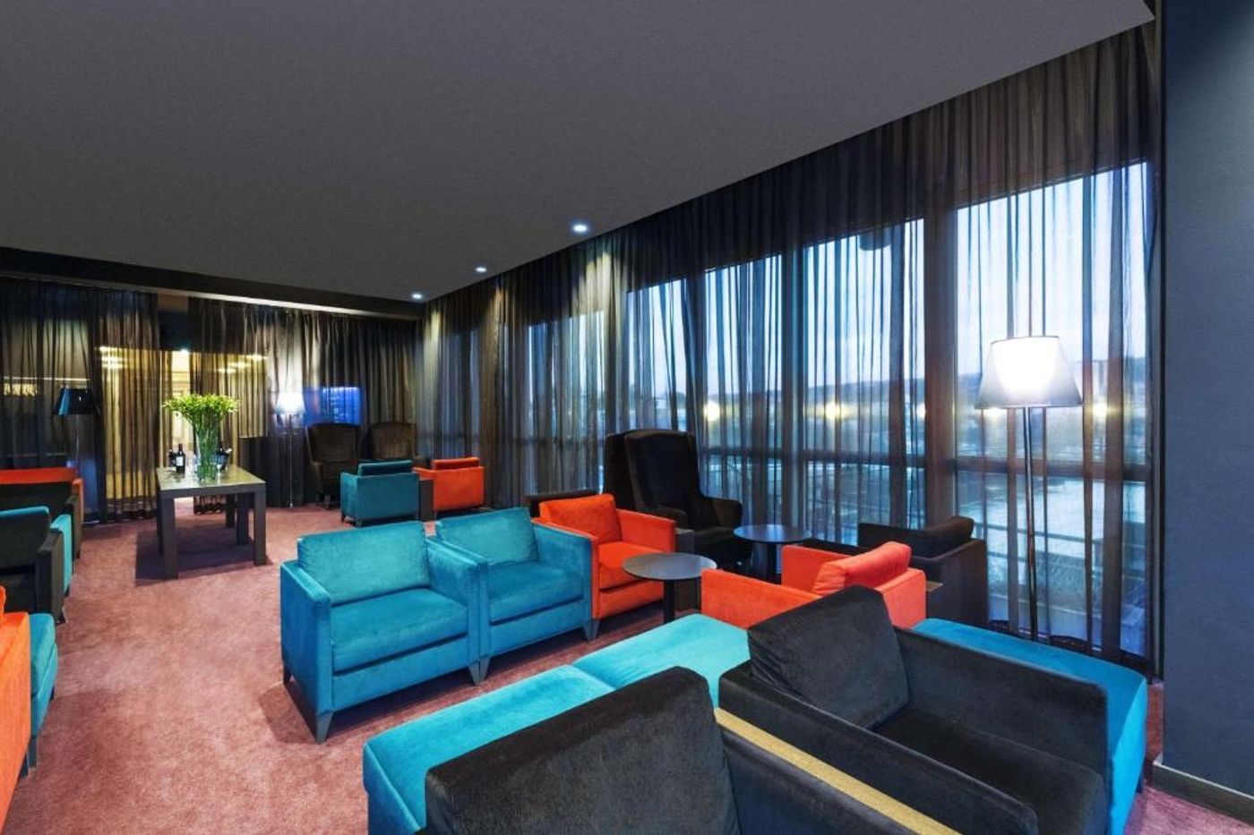 NH-Collection-Prague-Lobby-7