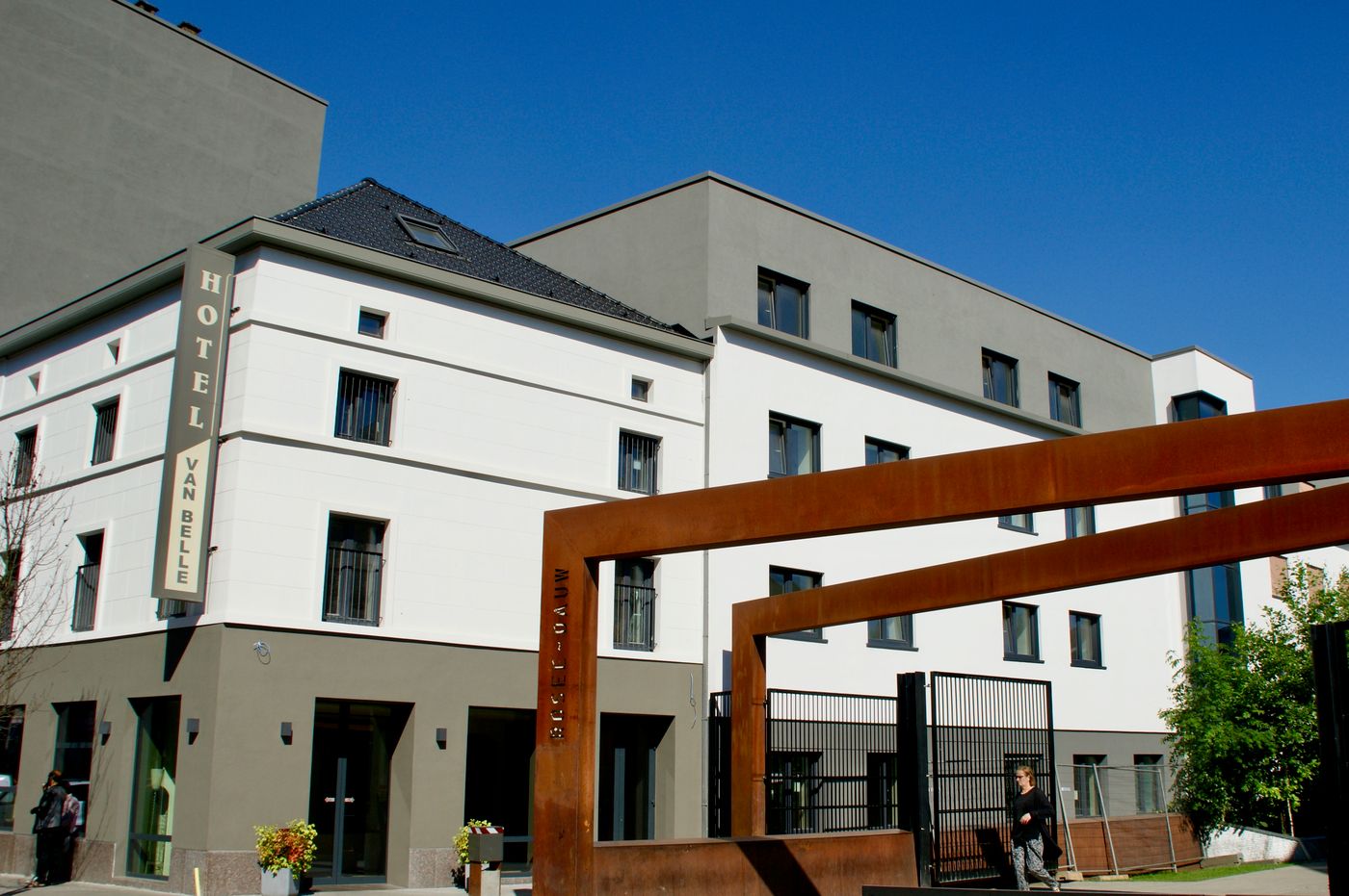 Van-Belle-General-view-34