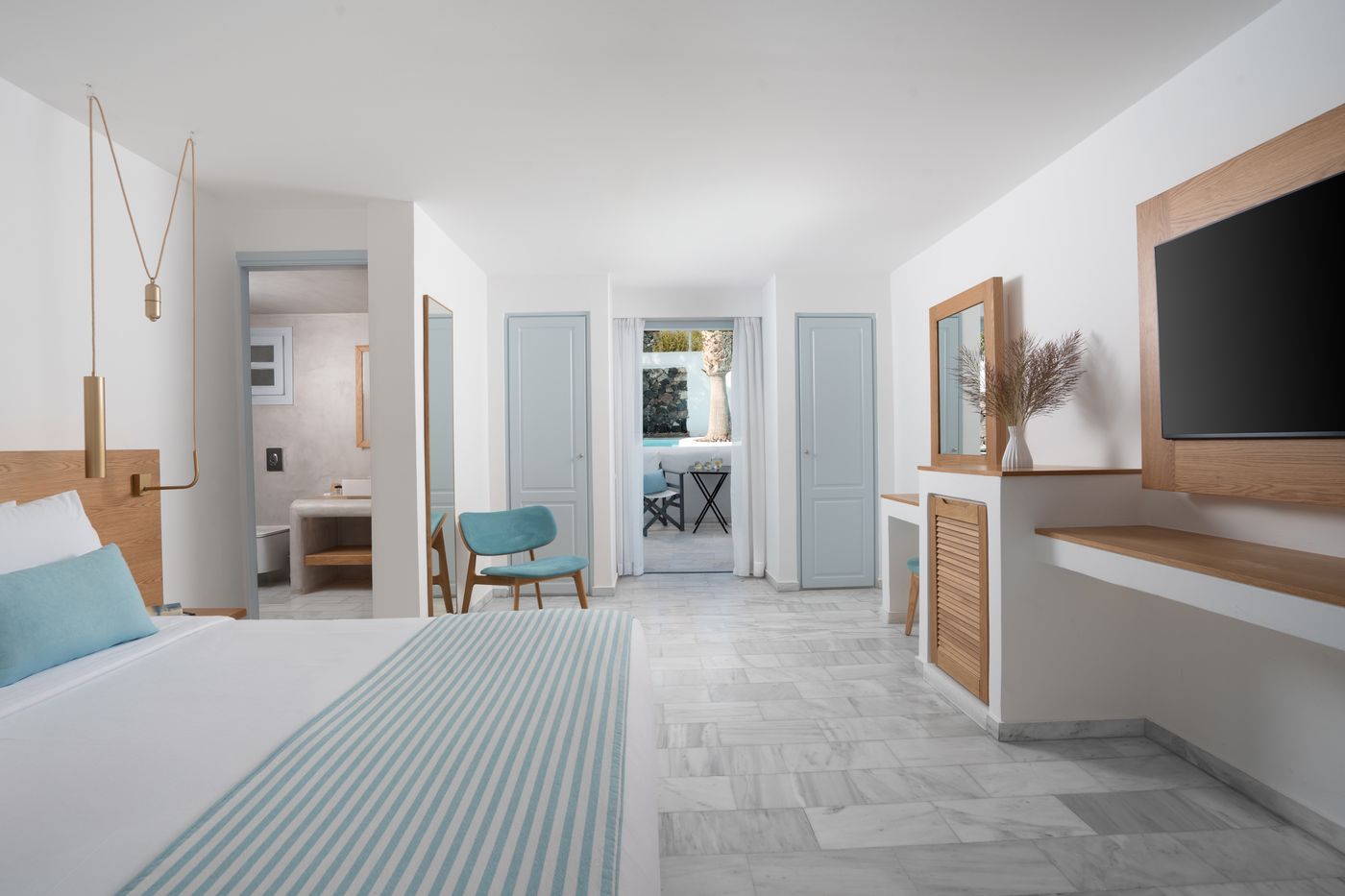 Santorini-Kastelli-Resort-Room-23