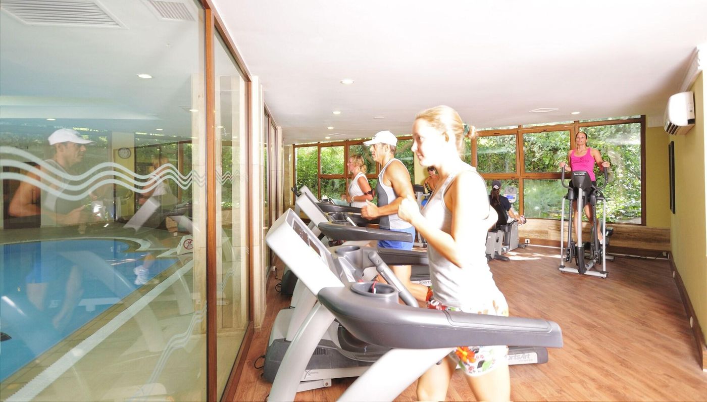 Samara-Sports-and-Entertainment-82