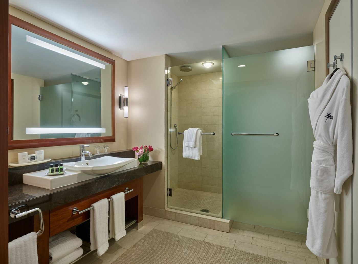 Battery-Wharf-Hotel--Boston-Waterfront-Room-27