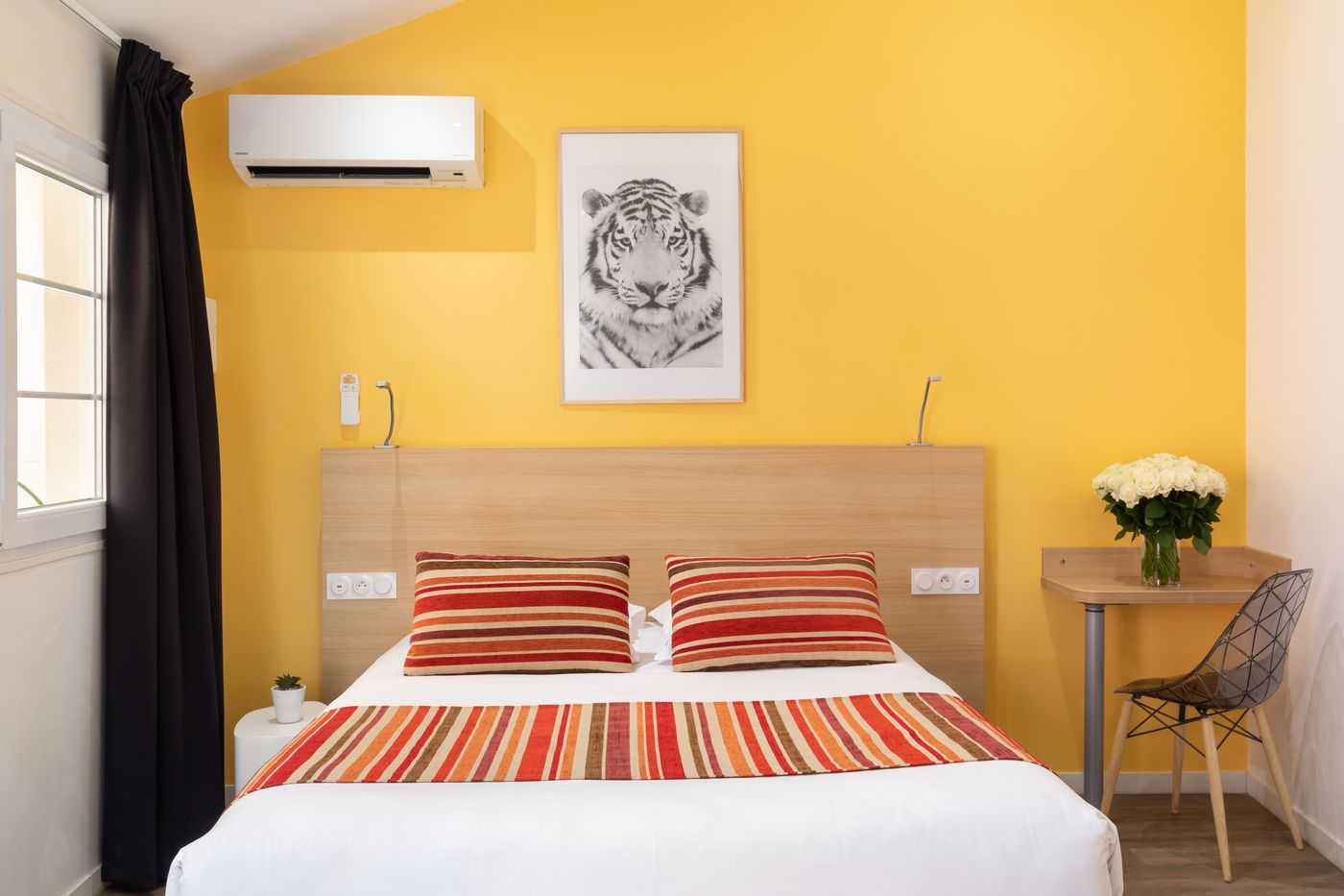 Hotel-Byakko-Nice-Centre-Room-19