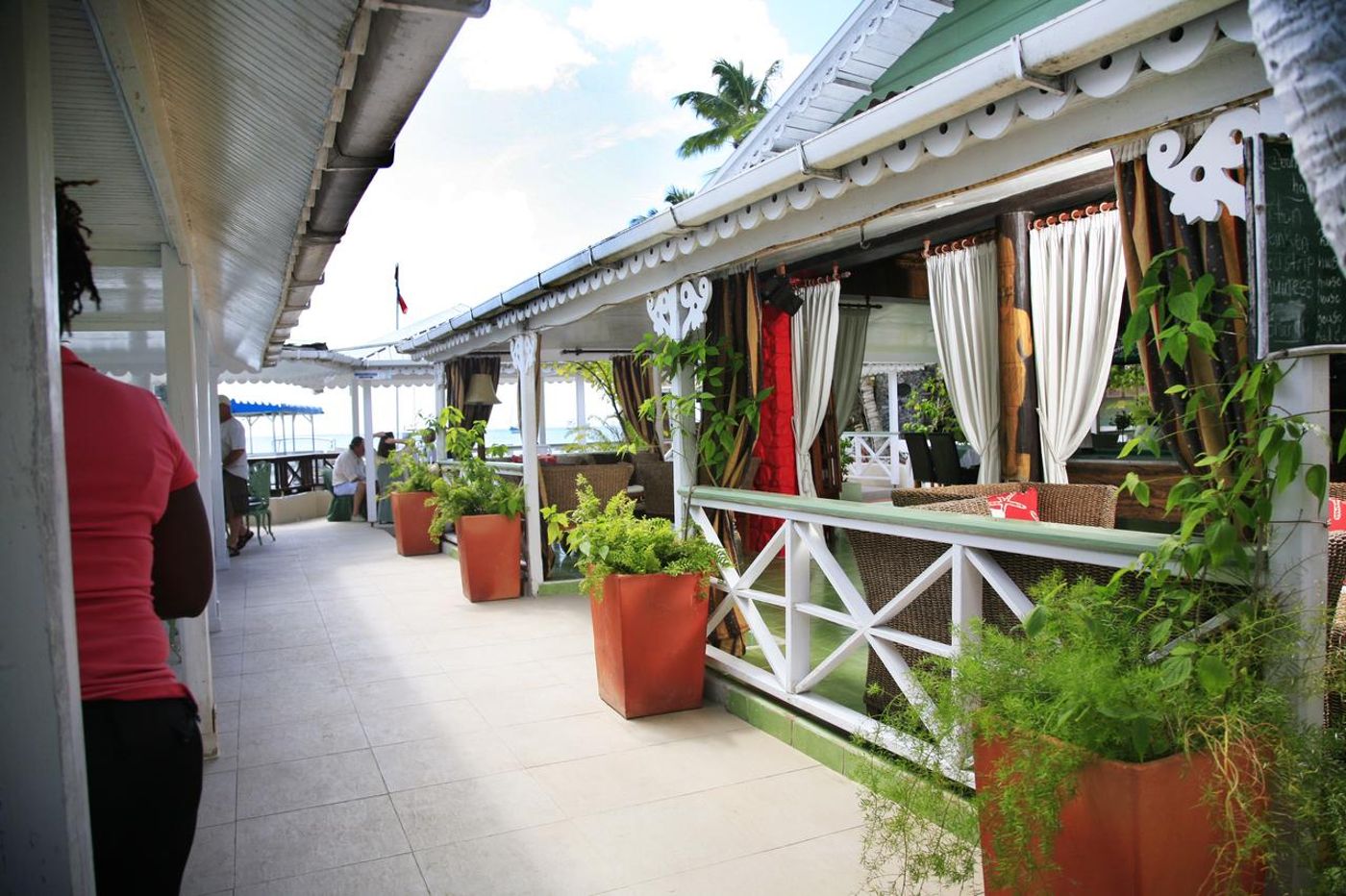 Marigot Beach Club & Dive Resort