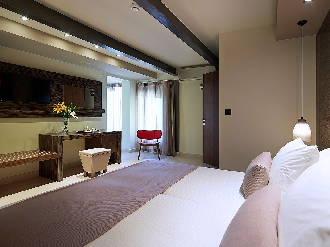 Elotis-Suites-Room-25