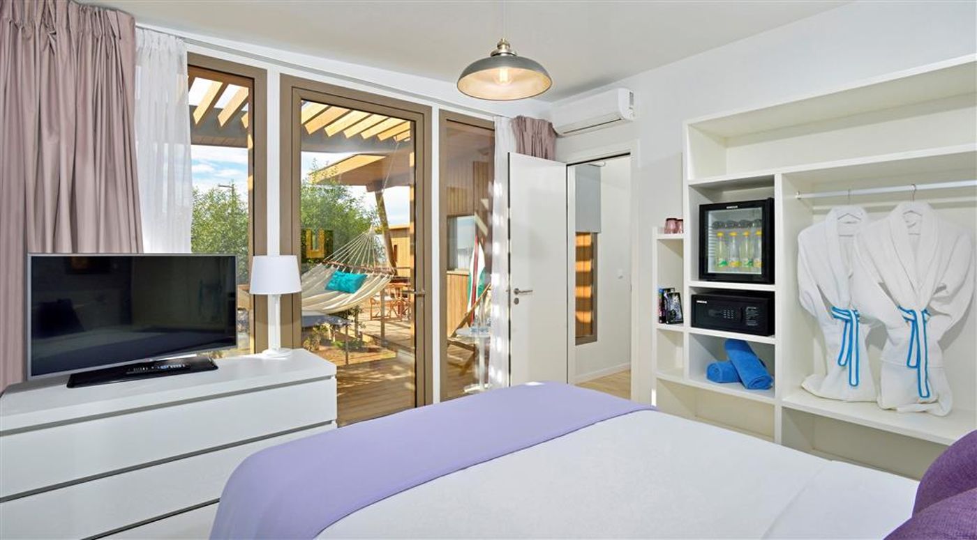 Radisson-Blu-Resort-Taghazout-Bay-Surf-Village-Room-39