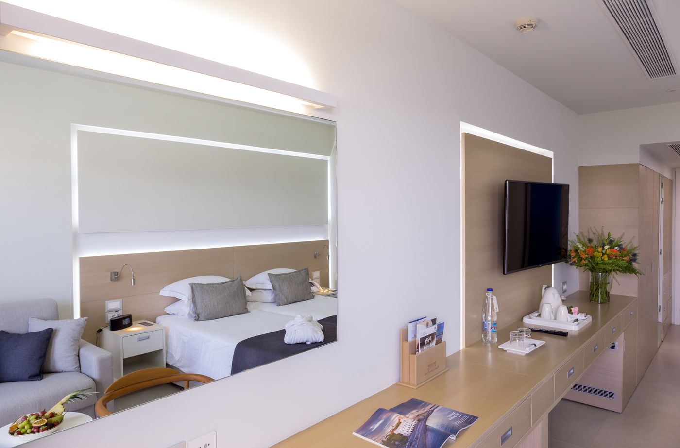 Neptune-Hotels---Resort--Convention-Centre---Spa-Room-40