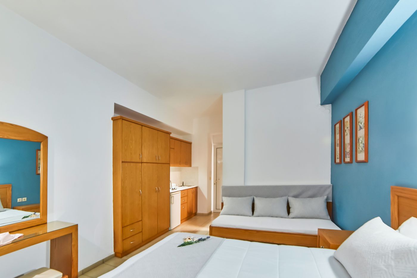 Villa-Mare-Monte-Room-35