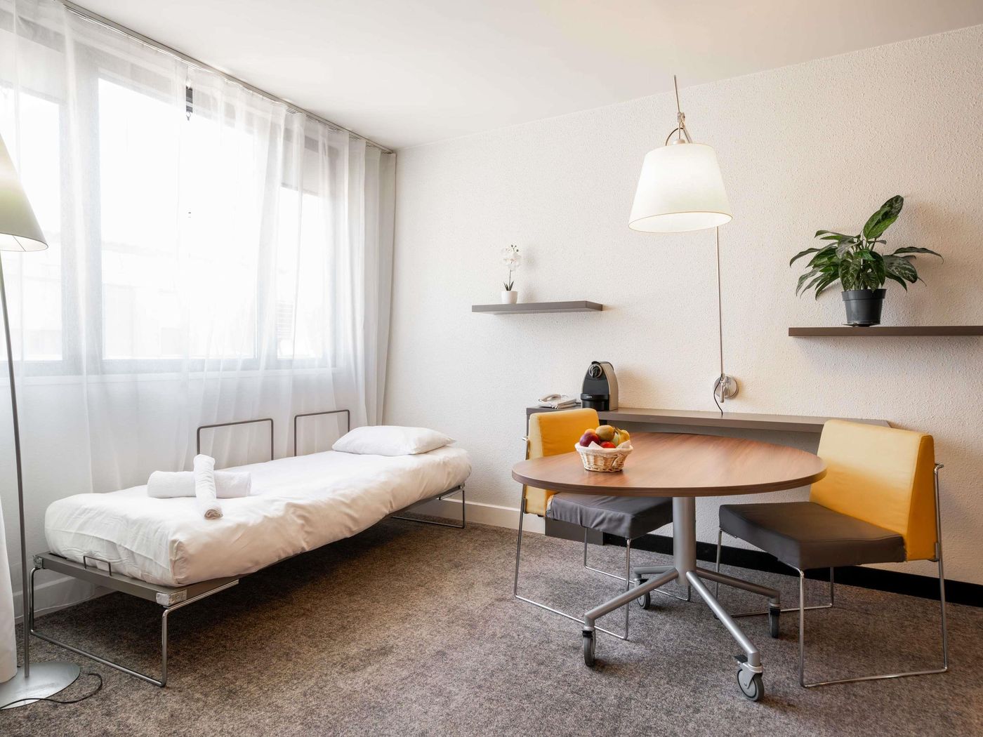 Novotel-Suites-Cannes-Centre-Room-28